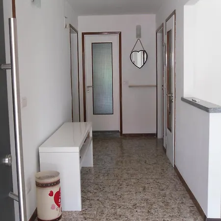 La Casa Di Leo Appartamento Angera